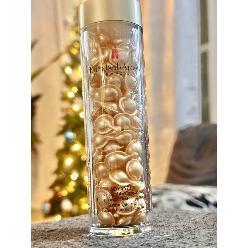 ELIZABETH ARDEN ADVANCED CERAMIDE CAPSULES DAILY YOUTH RESTORING SERUM 90 pc - Picture 2 of 3